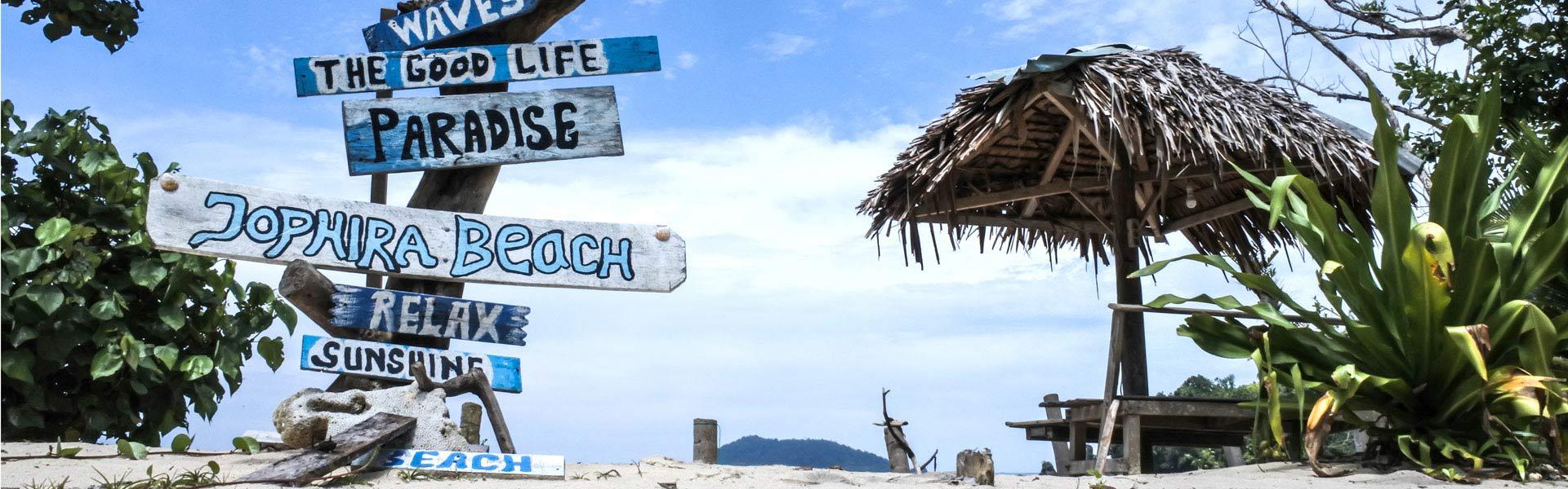 Plage à sumatra /Padang/ Jophira tintin