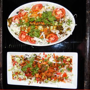 plat cuisiné légumes et riz indonésie